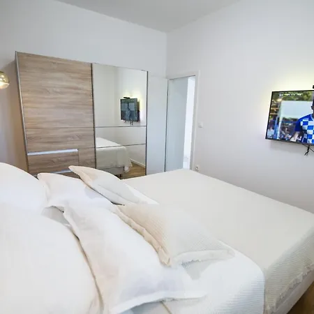 Noemi Villa Sinj